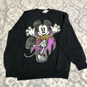 NWT Disney Halloween Mickey Mouse Sweater